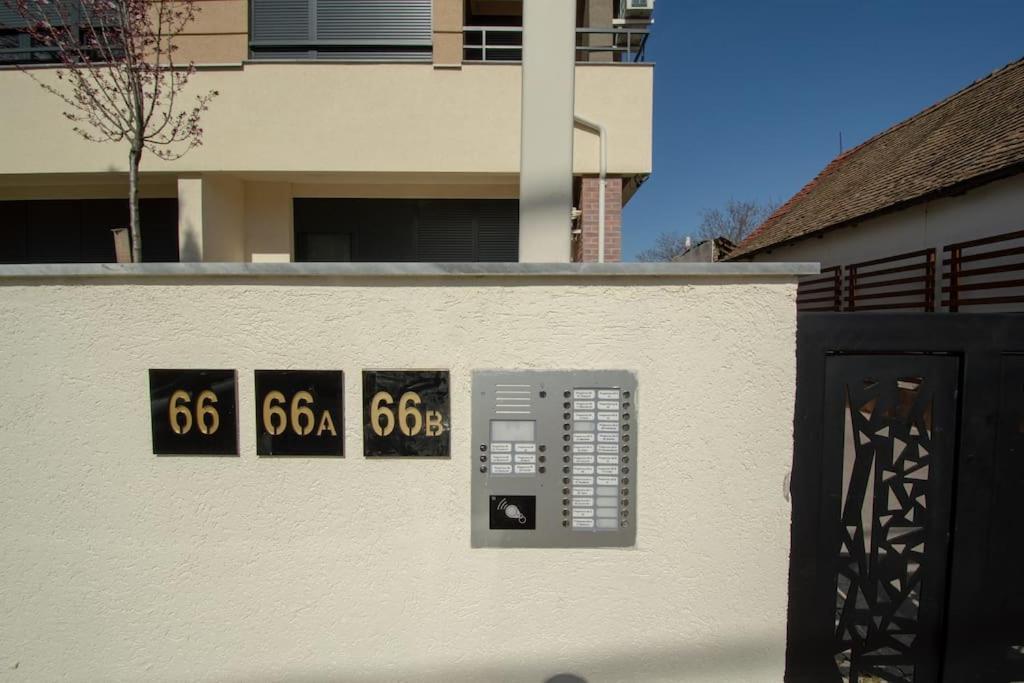 Gardos Bauhaus Apartment Belgrado Exterior foto
